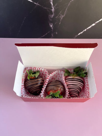 Chocolate Covered Fresh Strawberries image 3