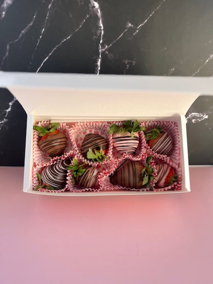Chocolate Covered Fresh Strawberries image 4